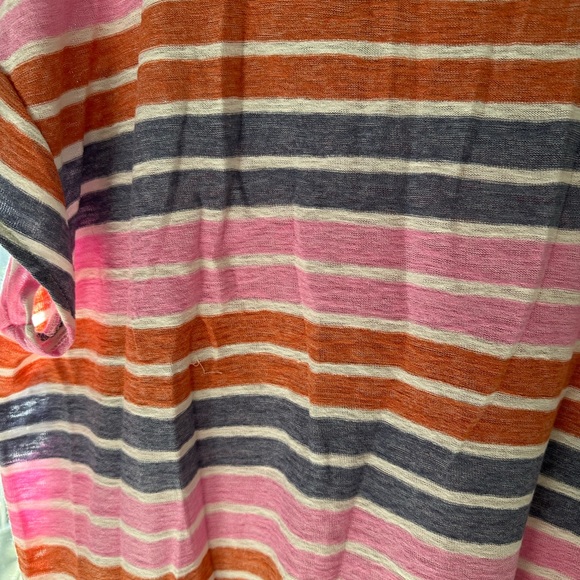 Madewell skyline, V-neck tee in Elliott stripe, size 2X, NWT - Picture 8 of 8